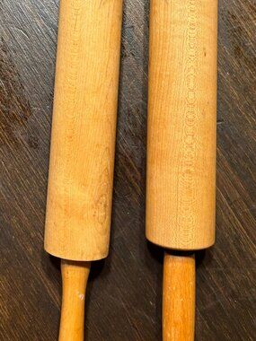 Vintage Wooden Rolling Pins - Set of 2 Farmhouse Baking Kitchen Decor